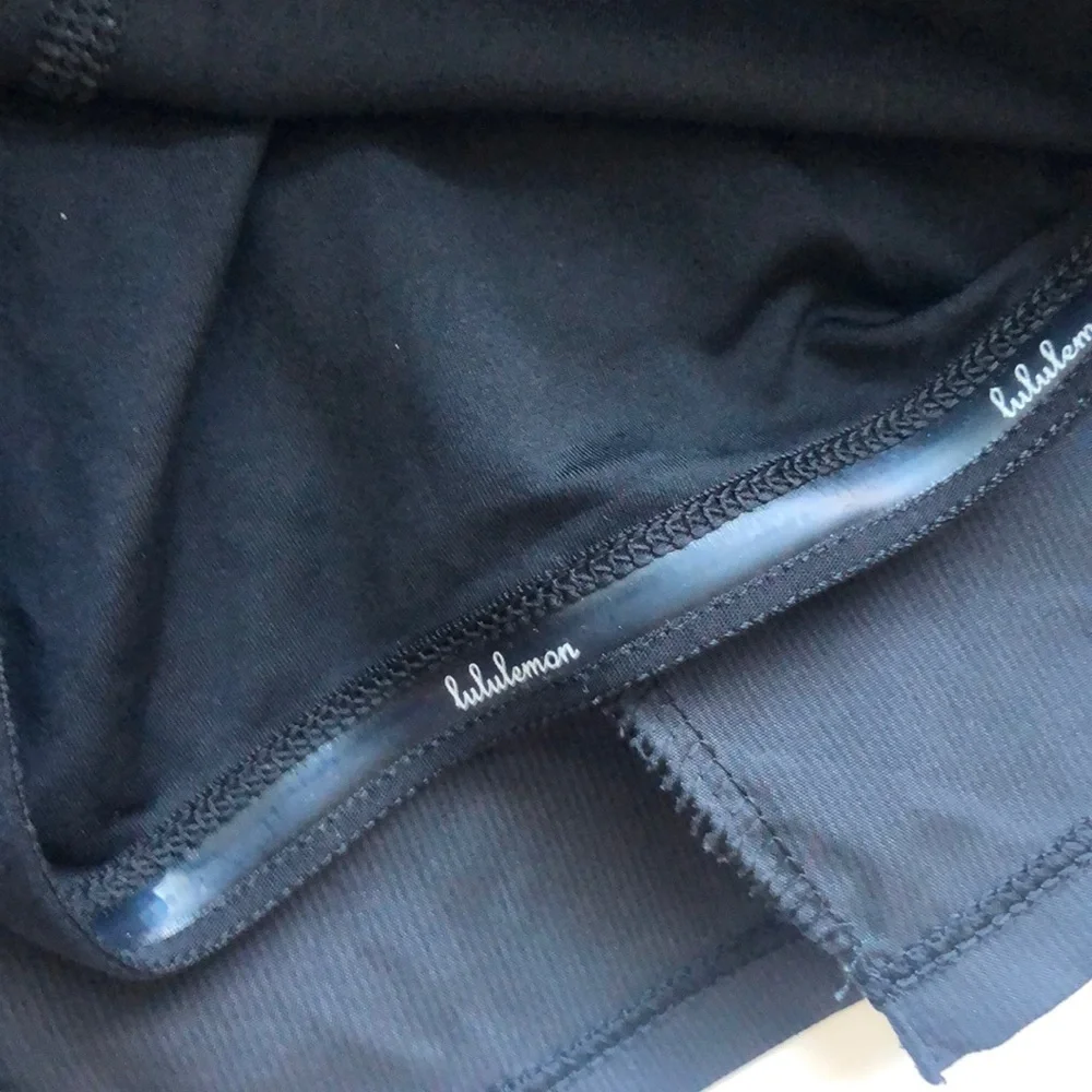 Lululemon Athletica Black Skort Size 6